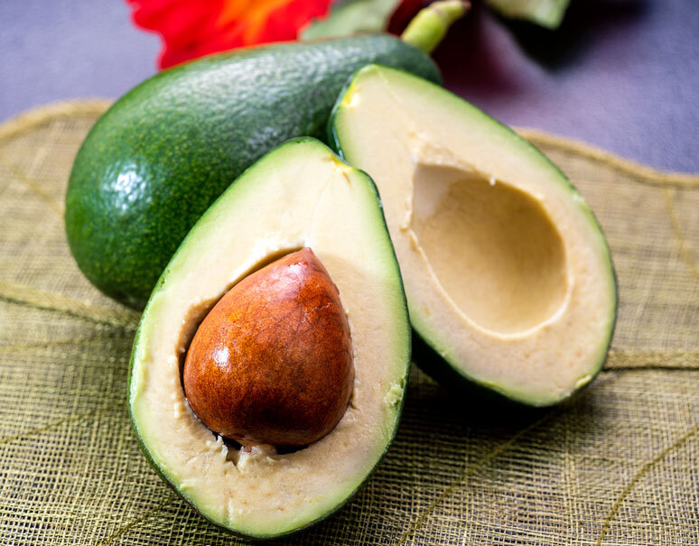 つなぎ南興farm 完熟アボカド ベーコン種 800g前後 1玉350g以上 2玉 熊本県津奈木町産 美味お取り寄せ Dancyu