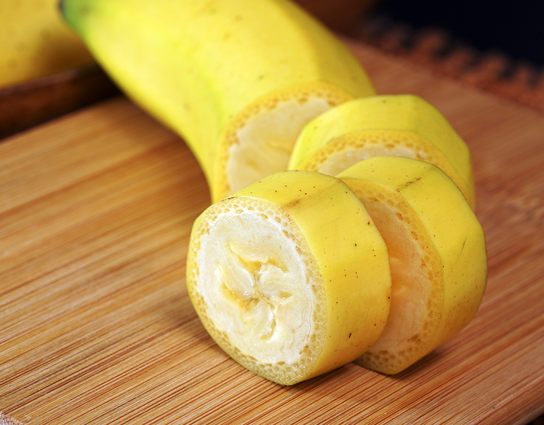 鹿児島県産 川辺町神殿の神バナナ グロスミシェル種 5本 紙箱入り 常温 美味お取り寄せ Dancyu