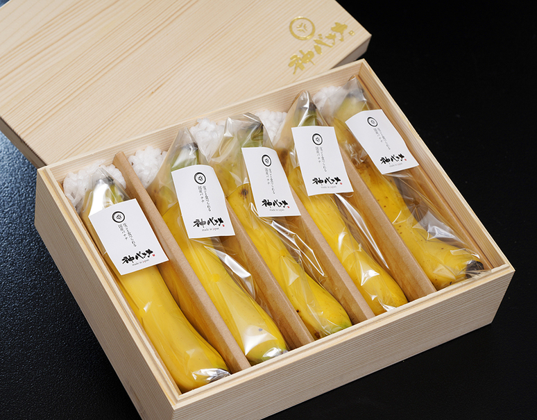 鹿児島県産 川辺町神殿の神バナナ グロスミシェル種 5本 木箱入り 常温 美味お取り寄せ Dancyu