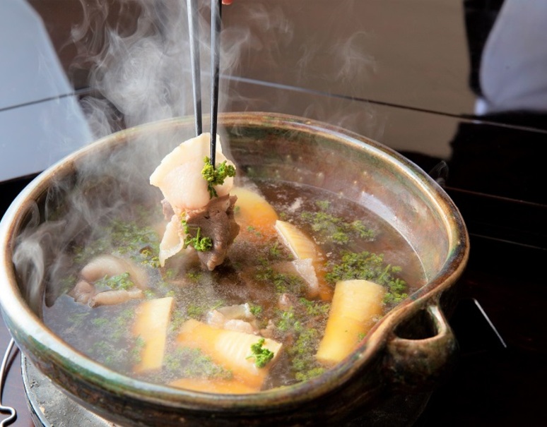 比良山荘 猪と花山椒の鍋 2 3人前 冷蔵 美味お取り寄せ Dancyu 比良山荘 猪と花山椒の鍋 2 3人前 冷蔵 美味お取り寄せ Dancyu